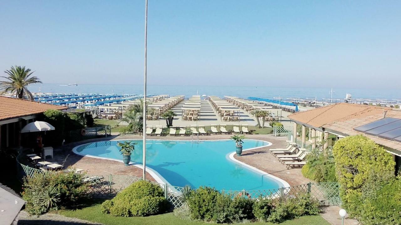 Soleado Beach House Pietrasanta Exterior foto